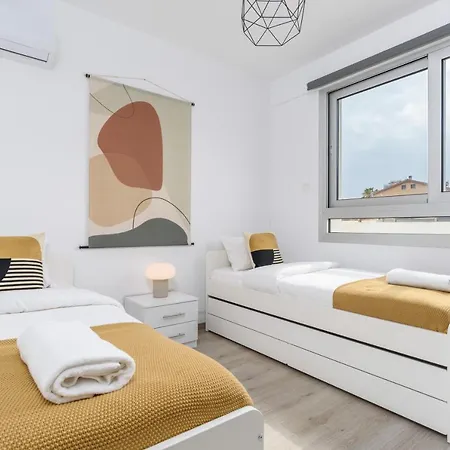 Διαμέρισμα Mirage 2-br In *