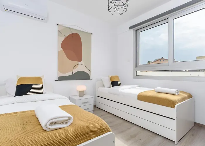 Daire Mirage 2-br In *