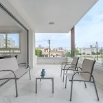 Mirage 2-br In شقة لارنكا